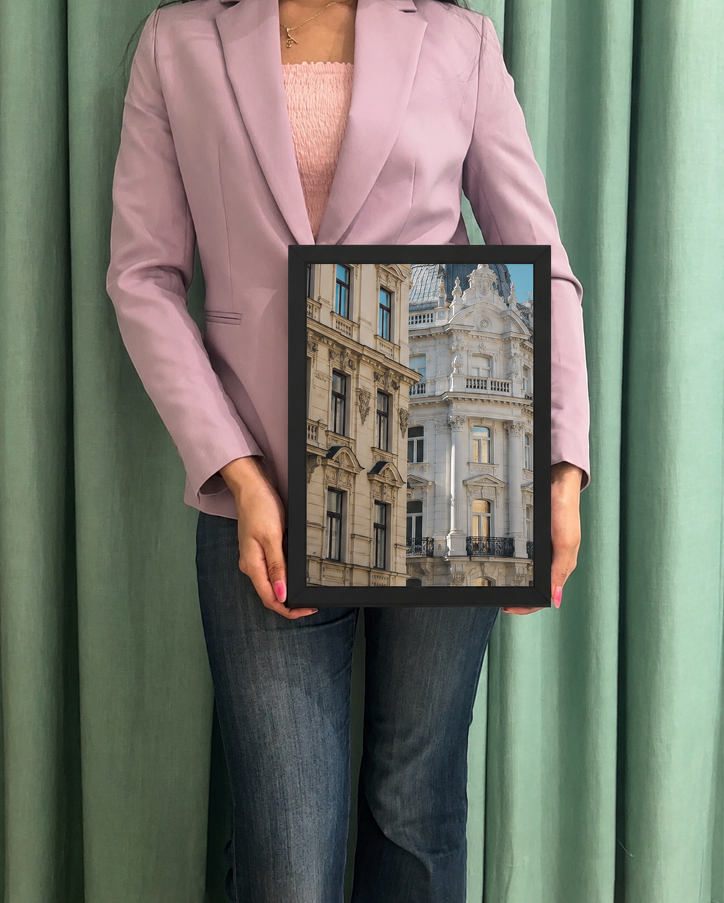 Vintage European Wall Art 🏛️