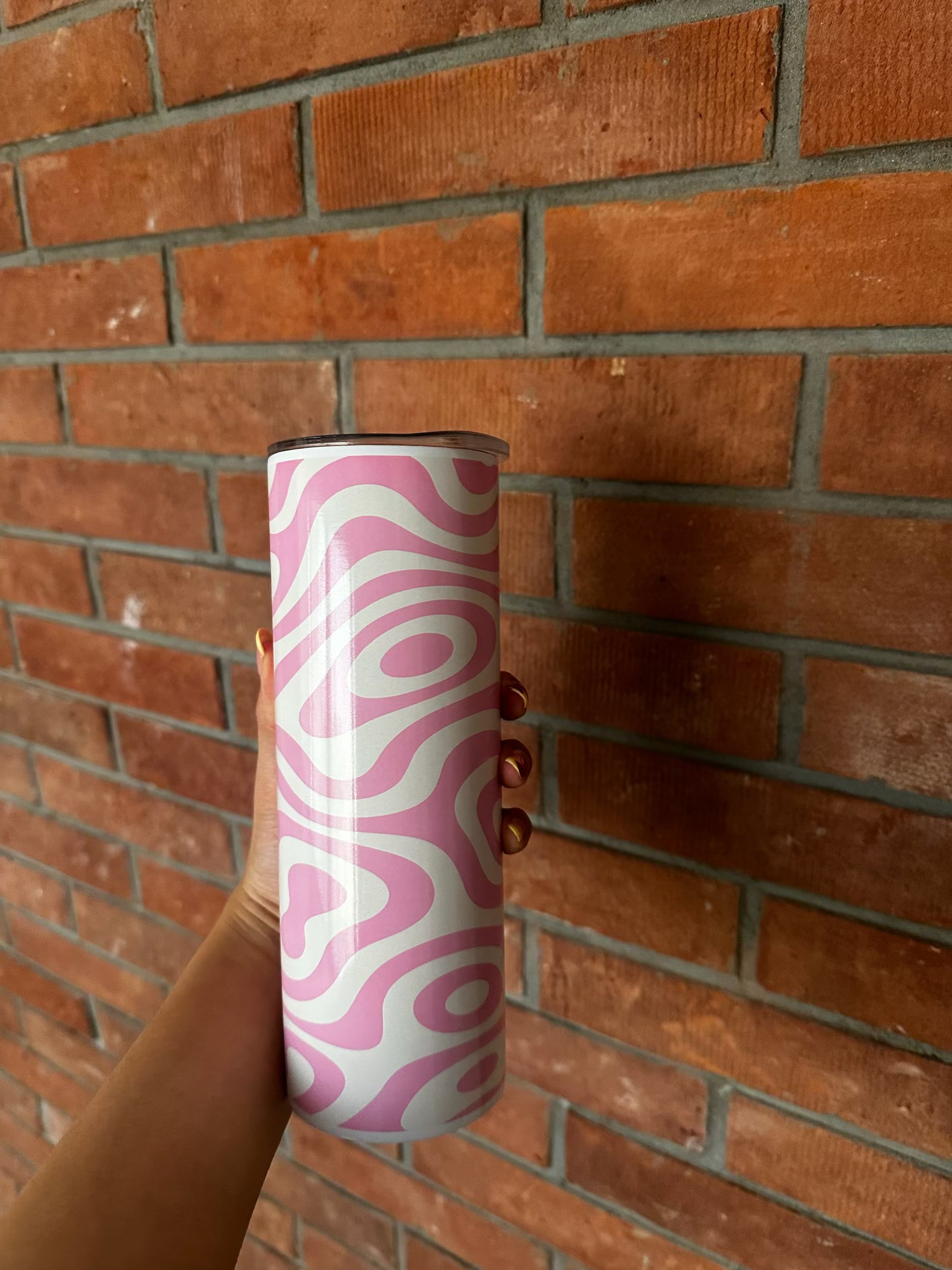 Pink Wave Tumbler🩷